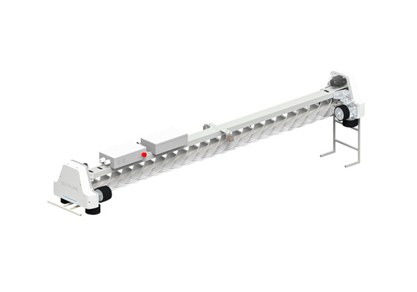 干挂式半自动光伏清扫机器人